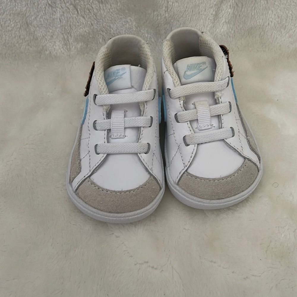 Nike infant Blazer Mid